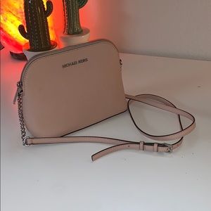 Micheal Kors Crossbody